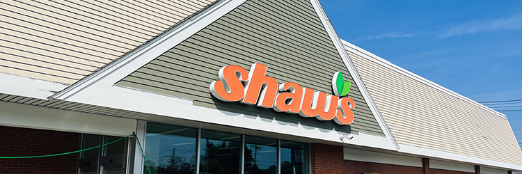 Atlantic Capital Partners completes <br>$21.233 million sale of Shaw’s Plaza